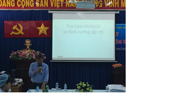 Ngày 05-06/12/2017 Bệnh Viện Đa Khoa Khu Vực Hóc Môn phối hợp với Trung tâm Phòng, chống HIV/AIDDS