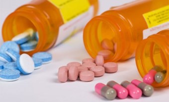 TƯƠNG TÁC THUỐC GIỮA CLOPIDOGREL VÀ THUỐC ỨC CHẾ BƠM PROTON