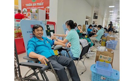 MỖI GIỌT MÁU CHO ĐI – MỘT NIỀM HY VỌNG Ở LẠI